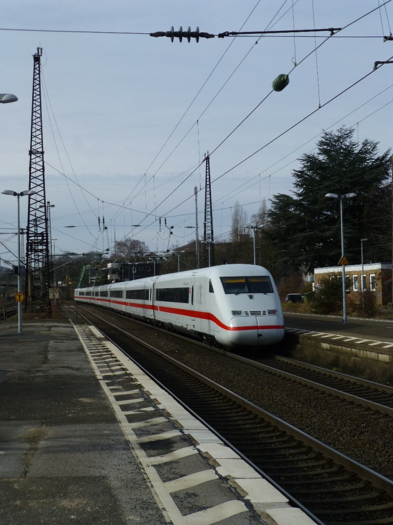 ICE 'Oldenburg' am 27.2.14 in Wuppertal-Oberbarmen.