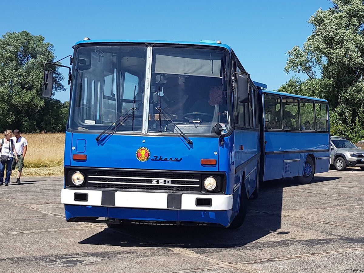 Ikarus 280 vom Technikmuseum Ptnitz in Ptnitz.