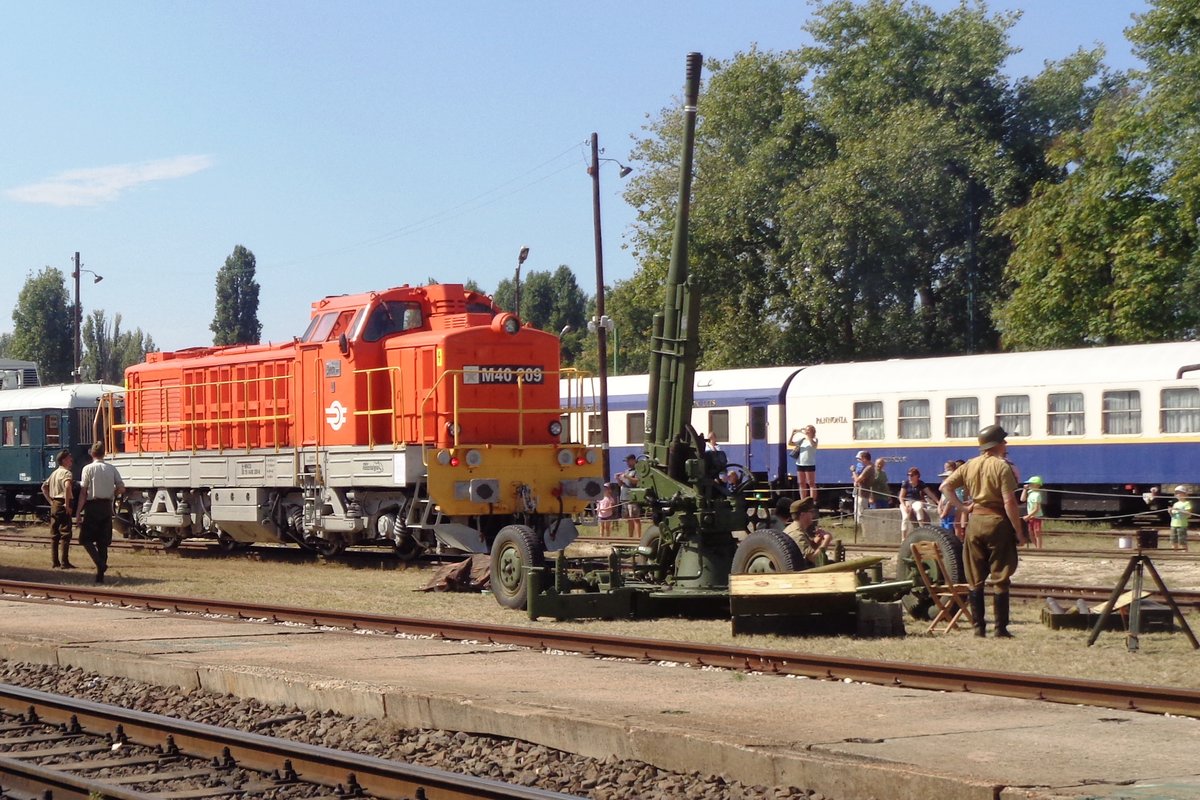Ins Budapester Eisenbahnmuseum steht M40-209 bei ein Flak während der Lokparade am 9 September 2018.