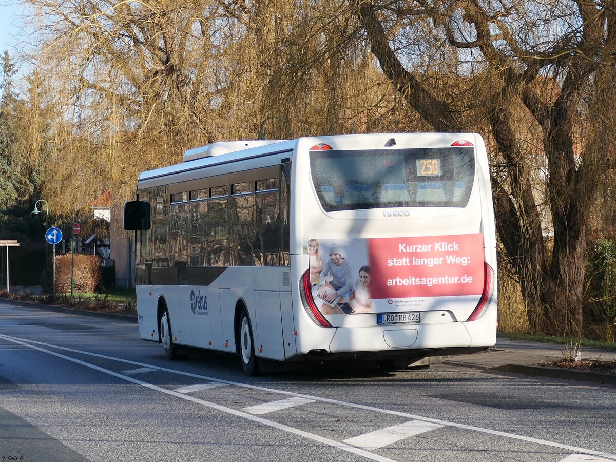 Iveco Crossway von Regionalbus Rostock in Krakow am See.