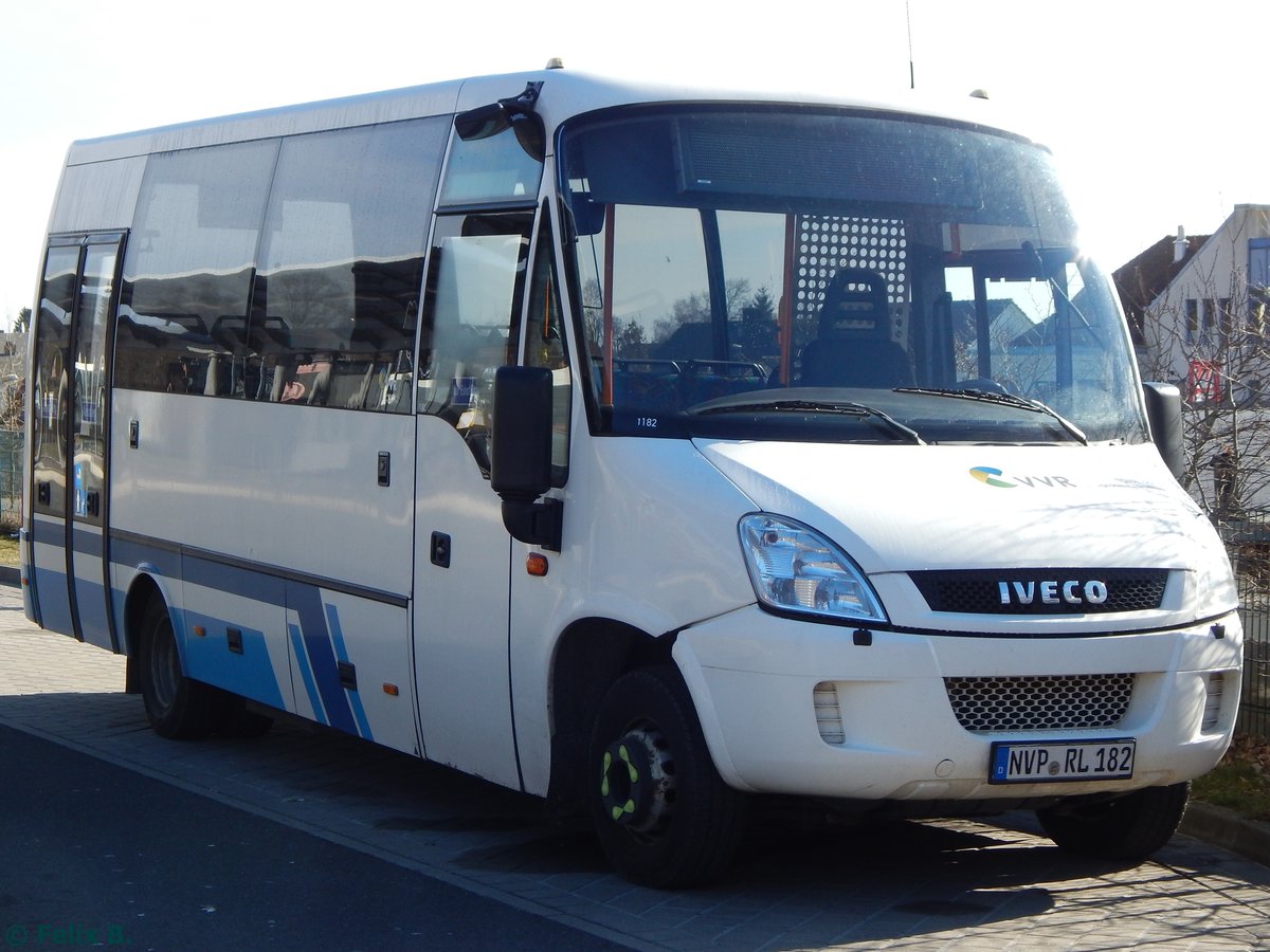 Iveco Daily mit TS-Fahrzeugtechnik Aufbau der VVR in Sassnitz.