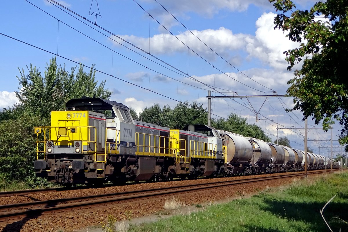 Lineas 7774 zieht der Dolimezug durch Wijchen am 1 September 2019.