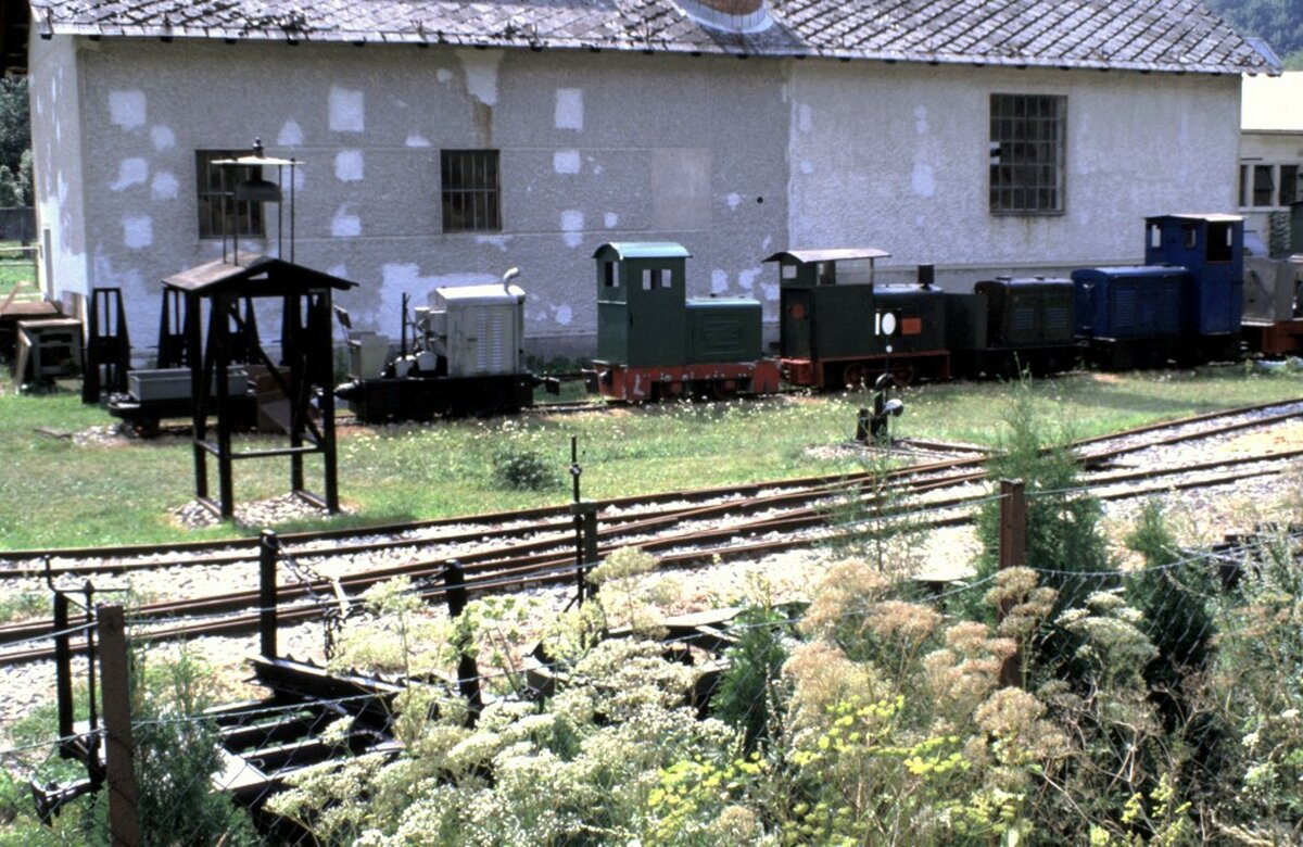 Lorenbahnloks (Diesel) im Lorenbahnmuseum in Freiland, sterreich am 08.08.1986.