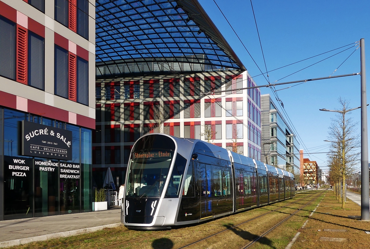 Luxembourg-Kirchberg - Sucr� & Sal�. 19.12.2019 (Jeanny)