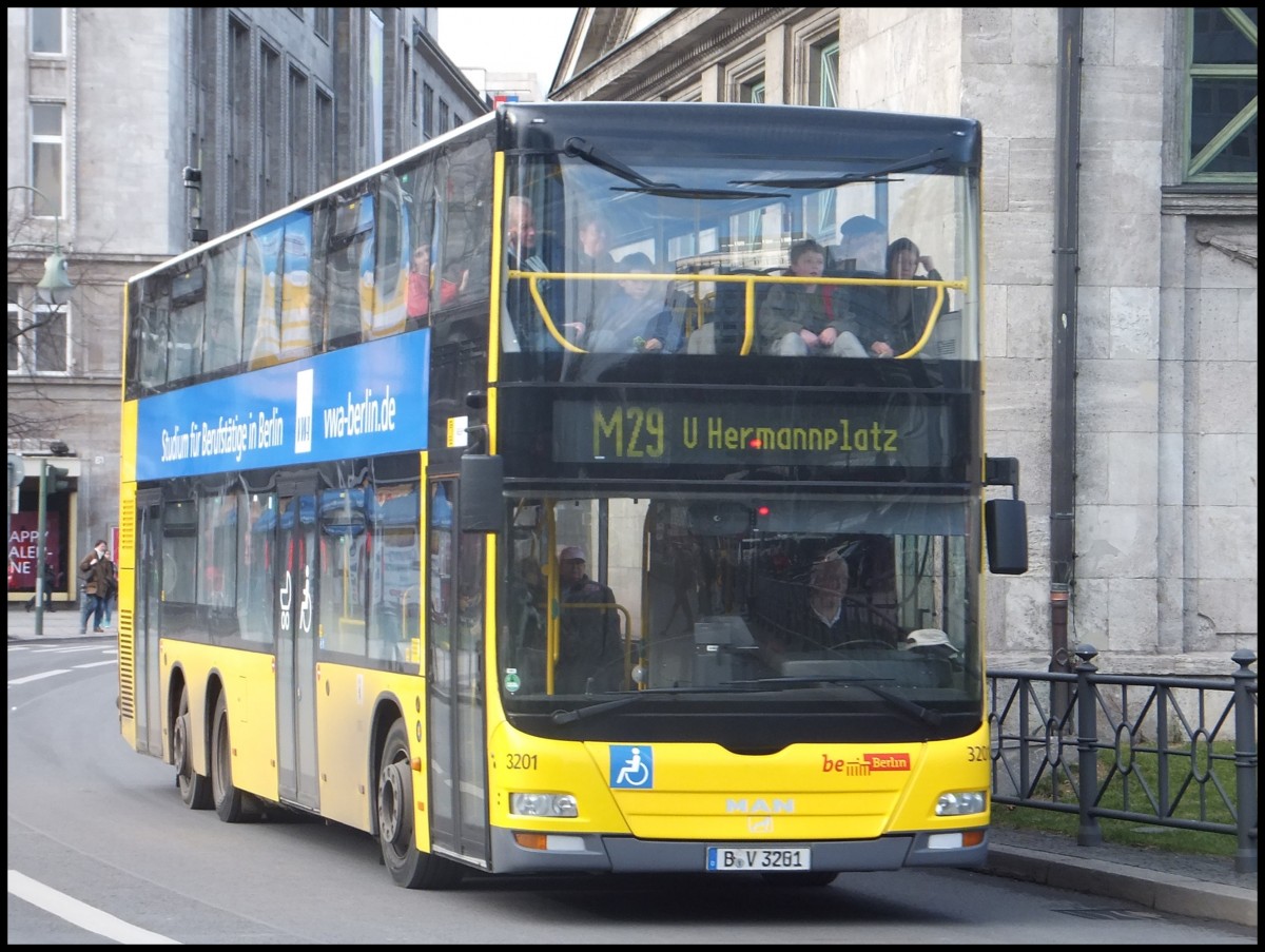 MAN Lion's City DD der BVG in Berlin.