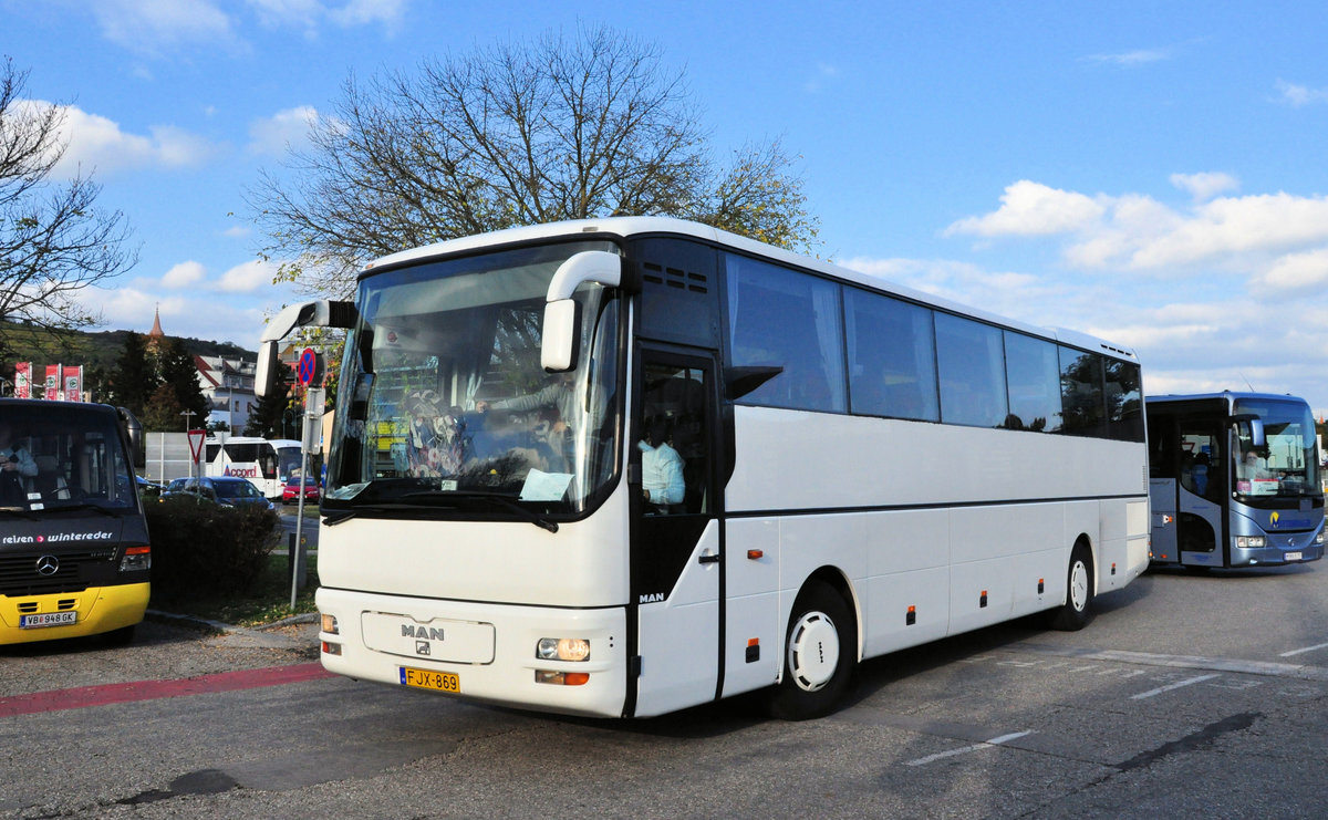 MAN Lions Coach von Klnjrat aus Ungarn in Krems gesehen.