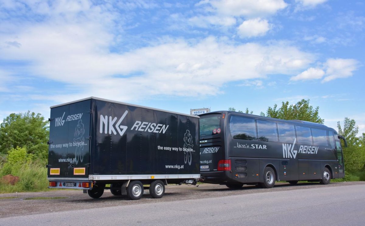 MAN Lion`s Coach von NKG Reisen G�nther Greber aus �sterreich in Krems.