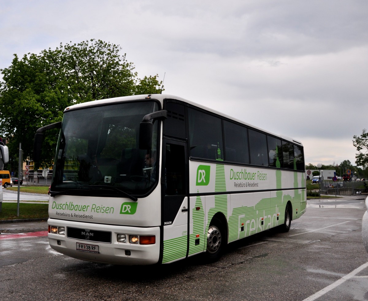 MAN Lions Star vom Reiseb�ro Duschelbauer aus �sterreich am 13.5.2014 in Krems unterwegs.