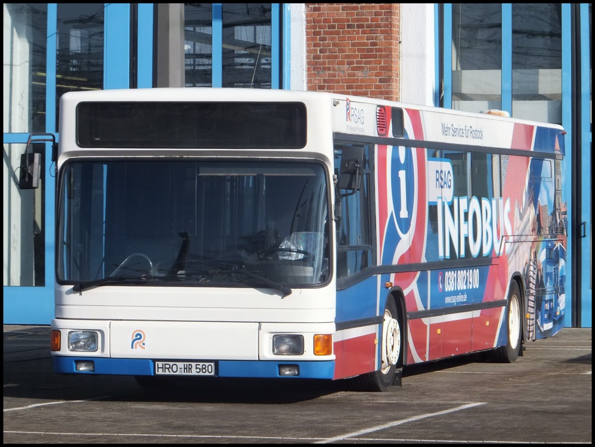 MAN NL 202 der Rostocker Stra�enbahn AG in Rostock.