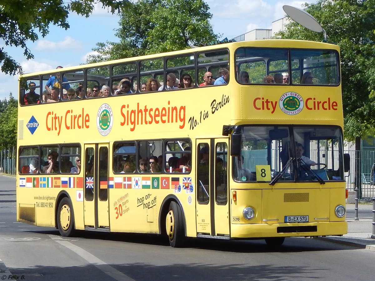 MAN SD 200 von BEX in Berlin.