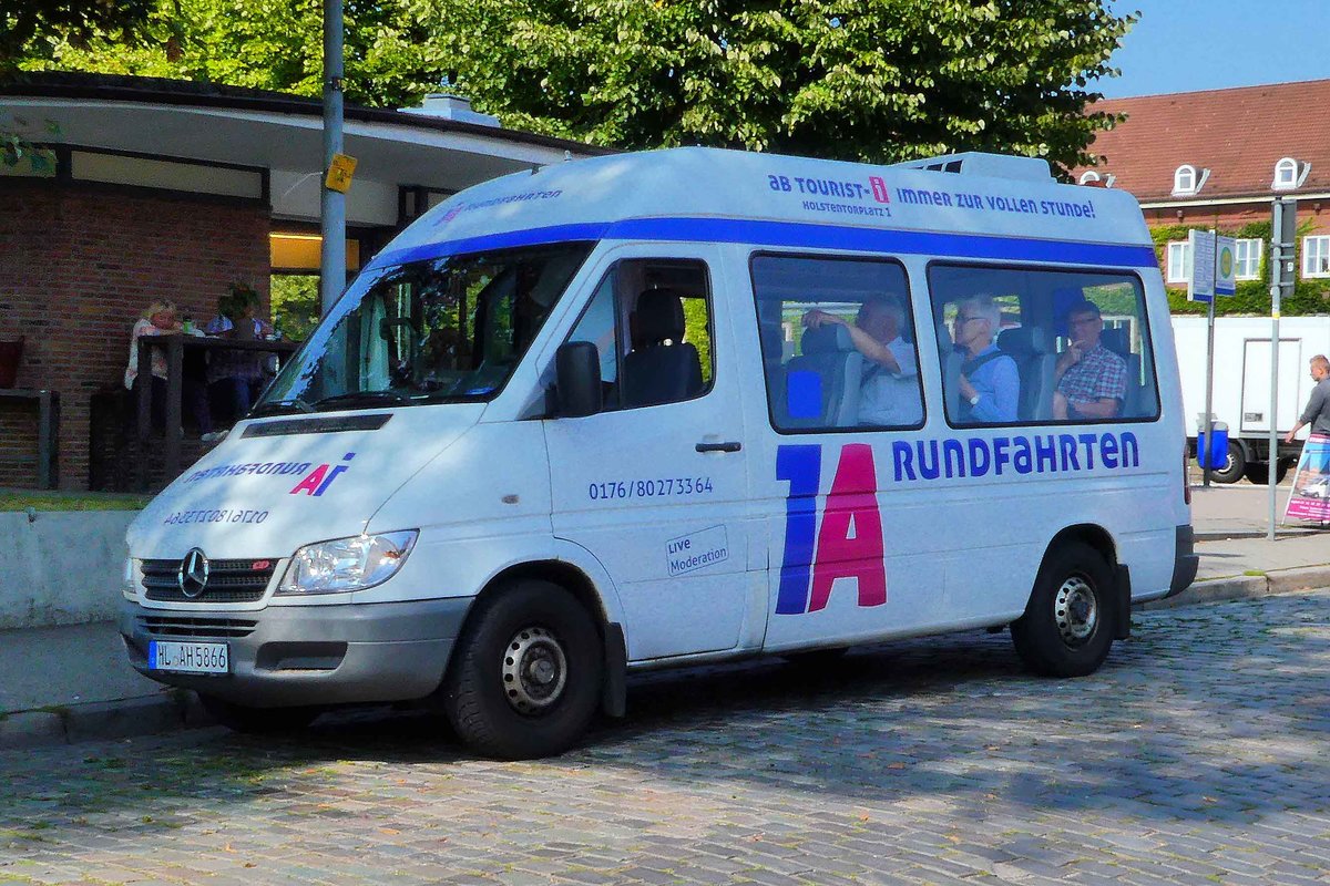 MB Sprinter als Stadtrundfahrtbus in L�beck, 09-2018