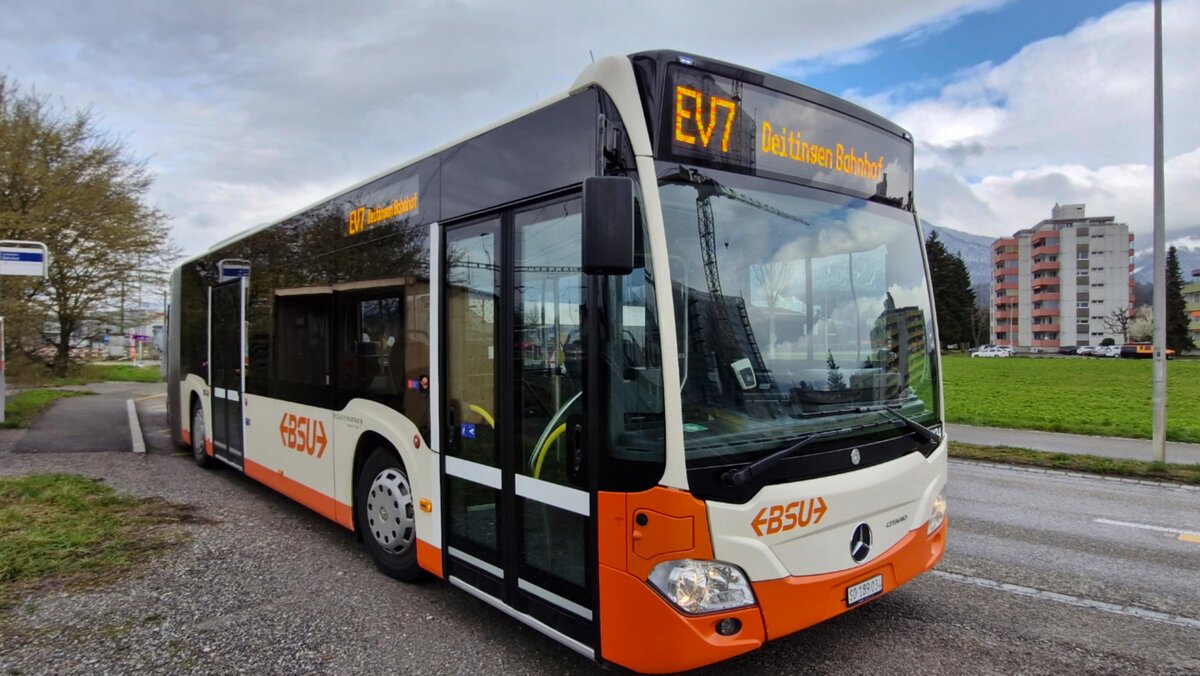 Mercedes-Benz Citaro G C2, SO 189034, in Luterbach Bahnhof Nordseite, als Ersatzverkehr Solothurn-Luterbach-Deitingen, Busbetriebe Solothurn und Umgebung, Aufgenommen am 29. M�rz 2026