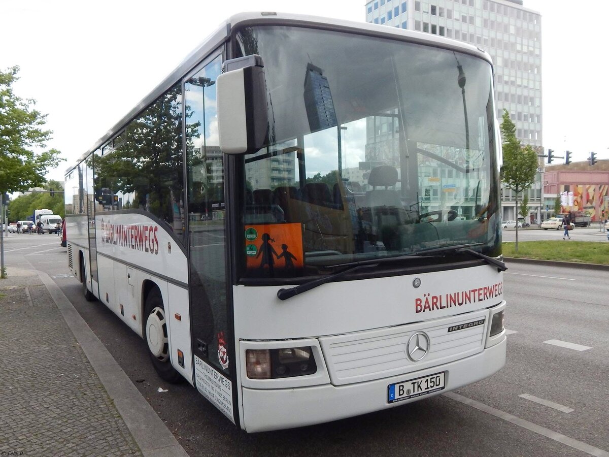 Mercedes Integro von Bärlinunterwegs aus Deutschland in Berlin.