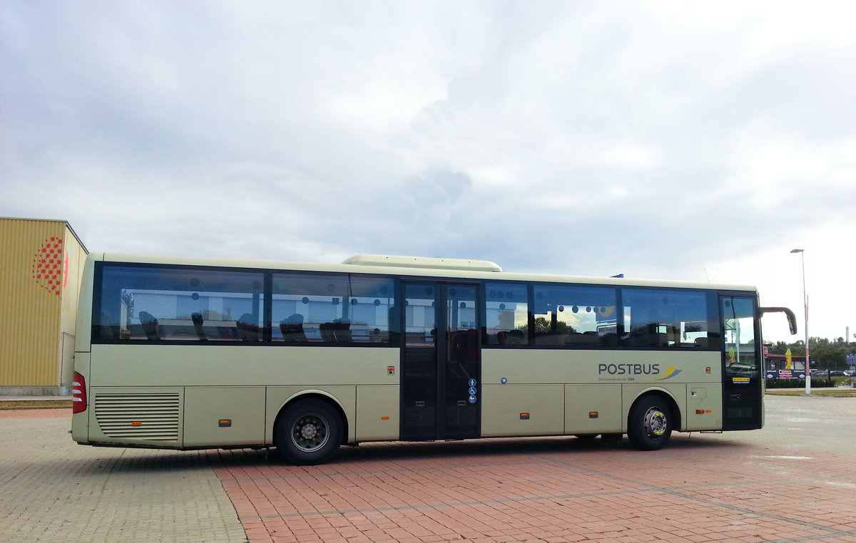 Mercedes Integro Postbus der �BB in Krems.
