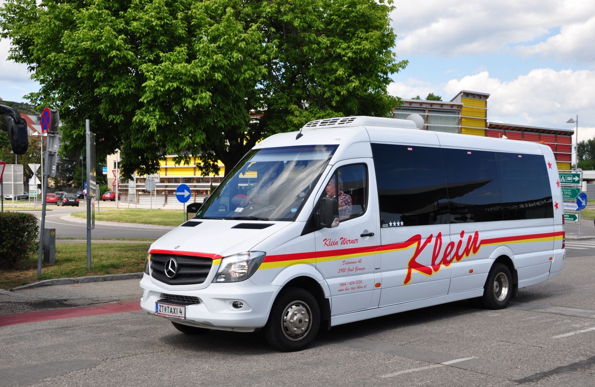 Mercedes Sprinter von  Bus und Taxi  Werner Klein aus Nieder�sterreich im Juni 2015 in Krems.