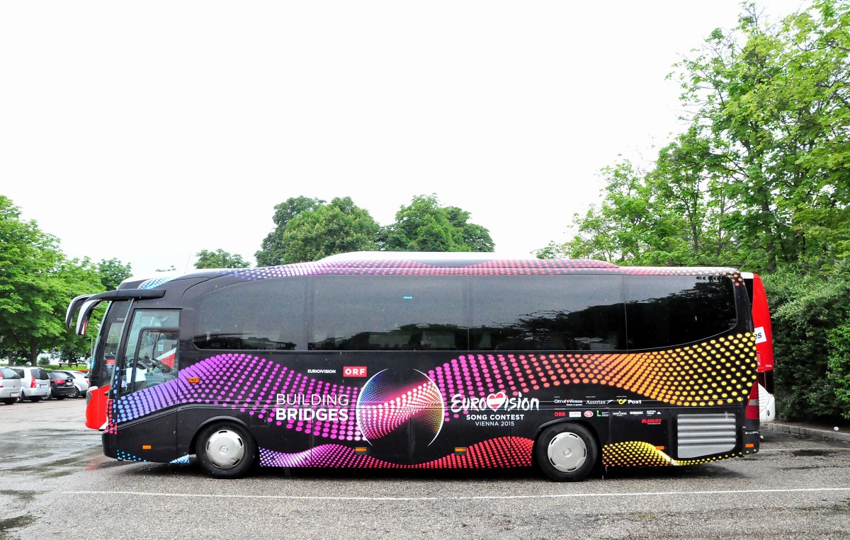 Mercedes Tourino von Blaguss �sterreich am 26.5.2015 in Krems.