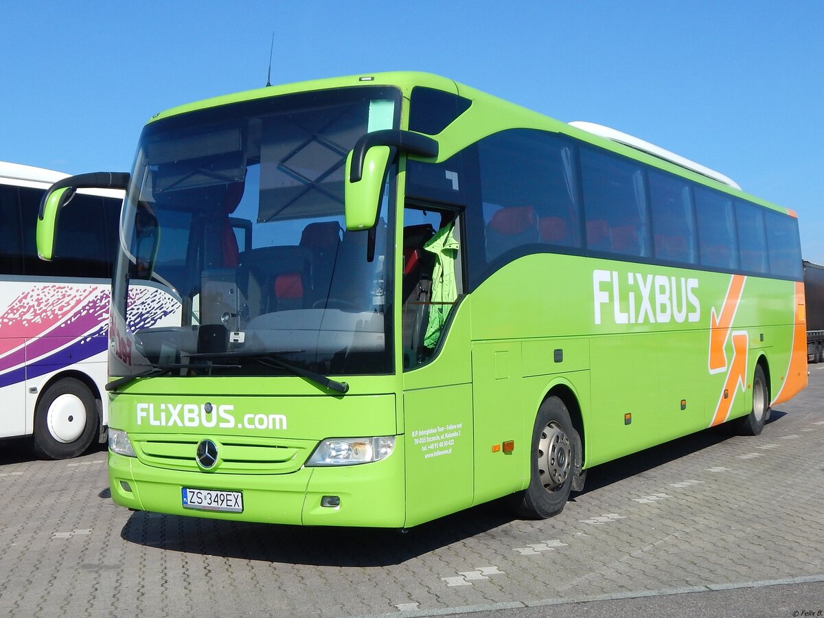 Mercedes Tourismo von Flixbus/Follow Me! aus Polen in Berlin.