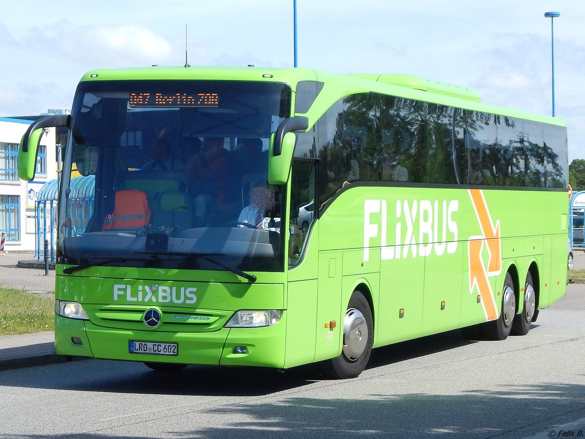 Mercedes Tourismo von Flixbus/Joost's aus Deutschland in Rostock.