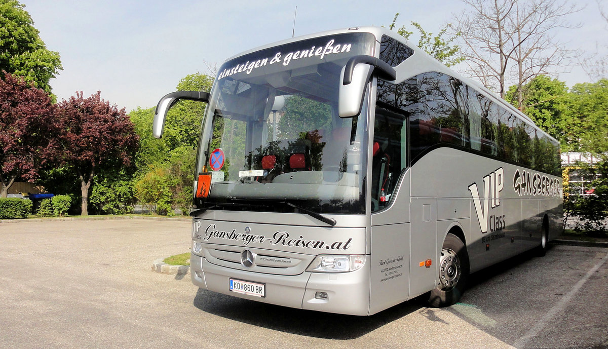 Mercedes Tourismo von Gansberger Reisen aus Niedersterreich in Krems gesehen.