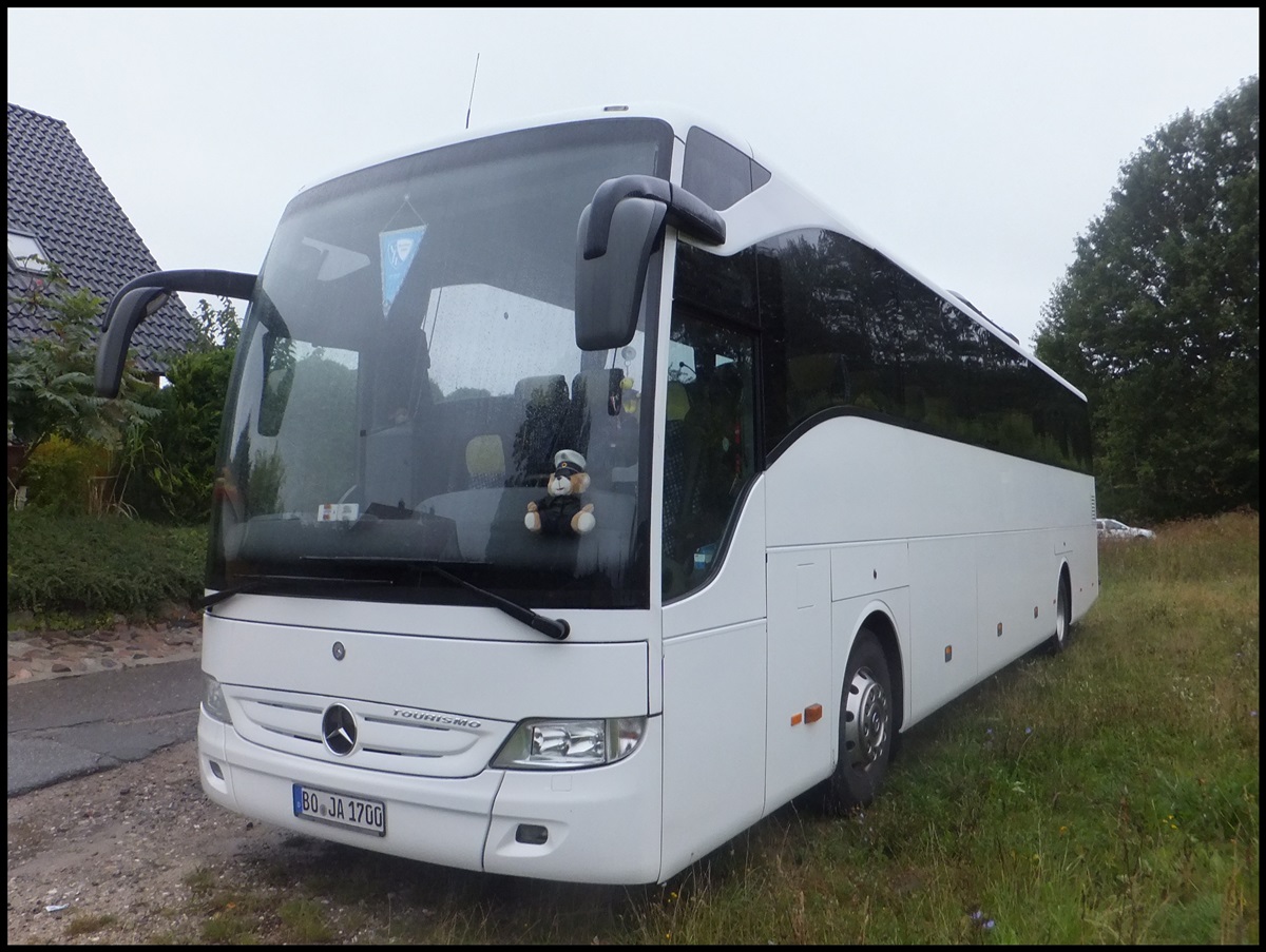 Mercedes Tourismo von Jabo aus Deutschland in Sassnitz.