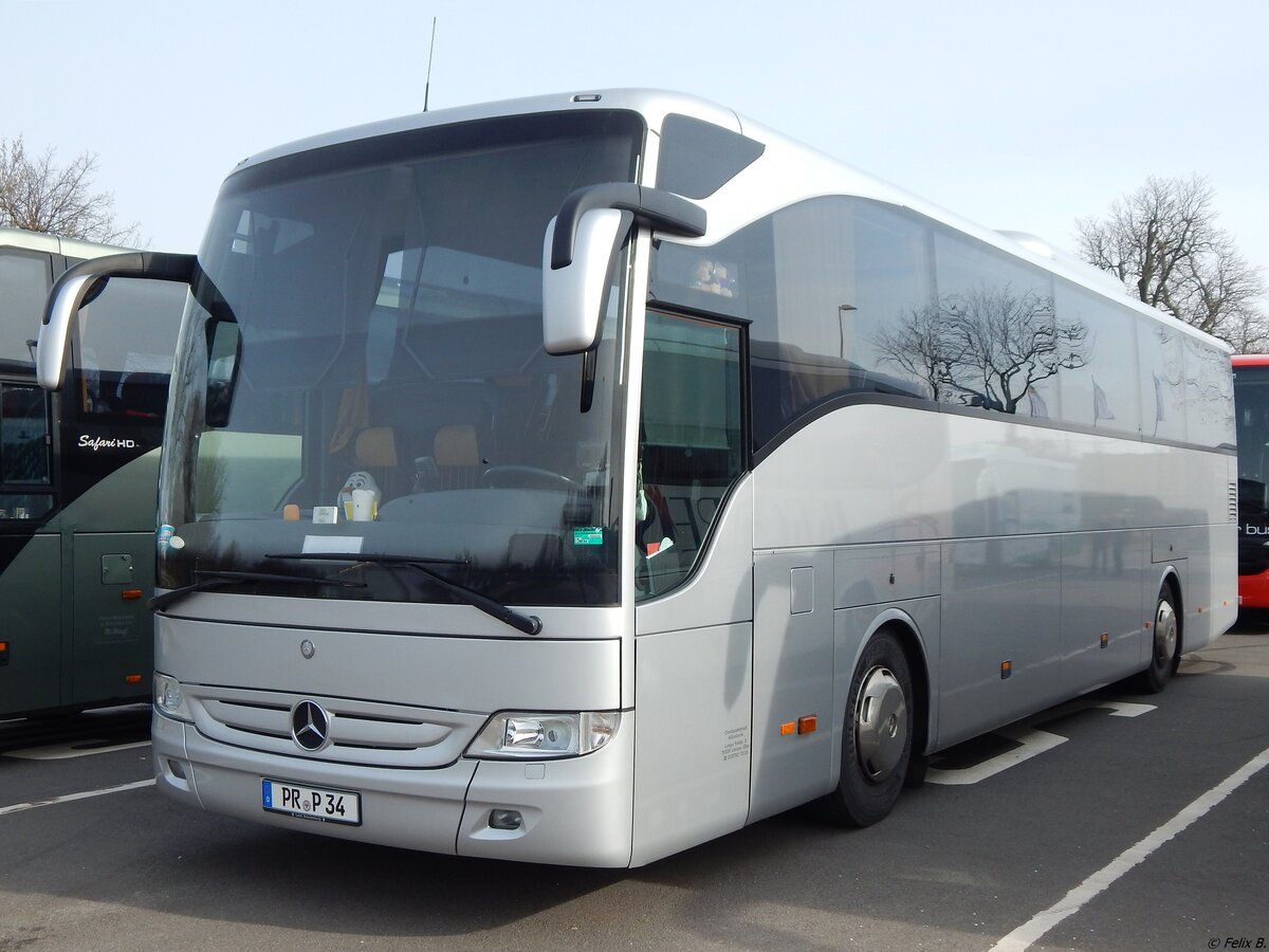 Mercedes Tourismo von Omnibusbetrieb Hülsebeck aus Deutschland in Neubrandenburg.