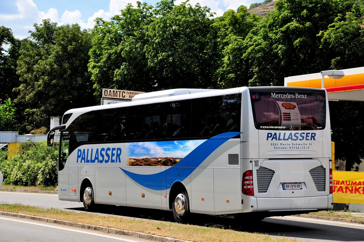 Mercedes Tourismo von Pallasser Reisen aus �sterreich in Krems.