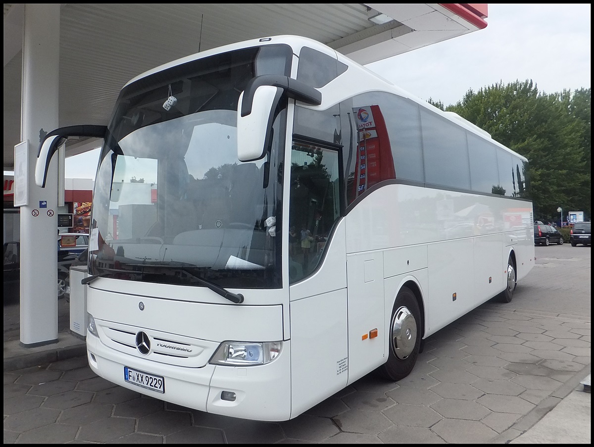 Mercedes Tourismo von Prima Klima Reisen aus Deutschland in Binz.