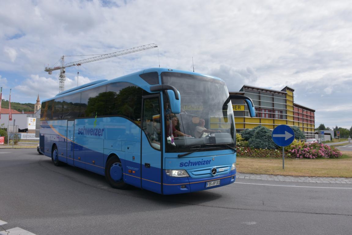 Mercedes Tourismo von Schweizer Reisen aus der BRD 06/2017 in Krems.