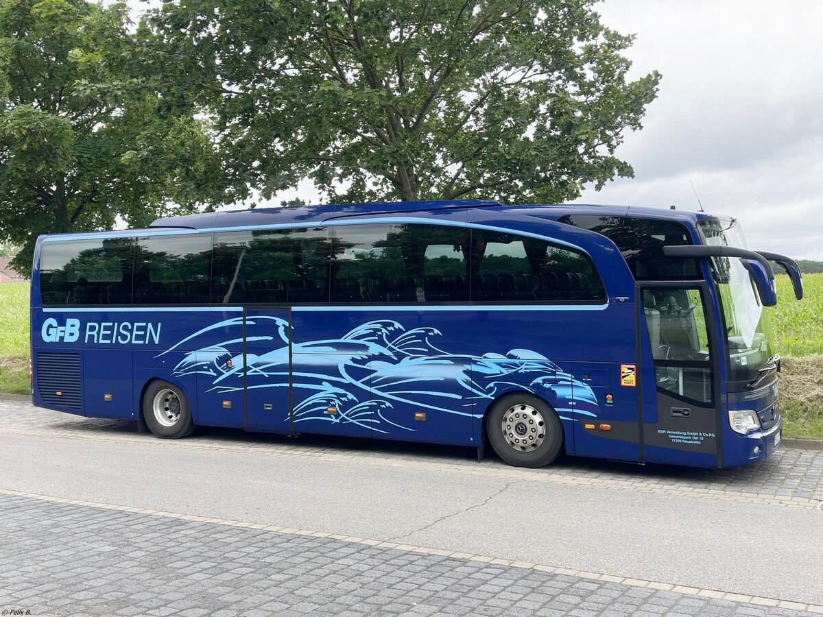 Mercedes Travego von GFB-Reisen aus Deutschland in Malchow.