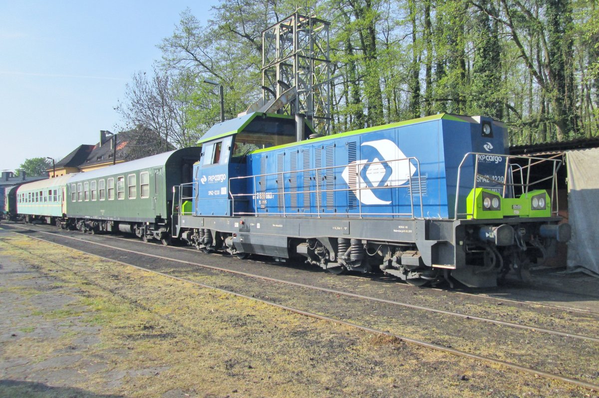 Modernisierter SM42 1230 steht am 29 April 2016 in Wolsztyn.