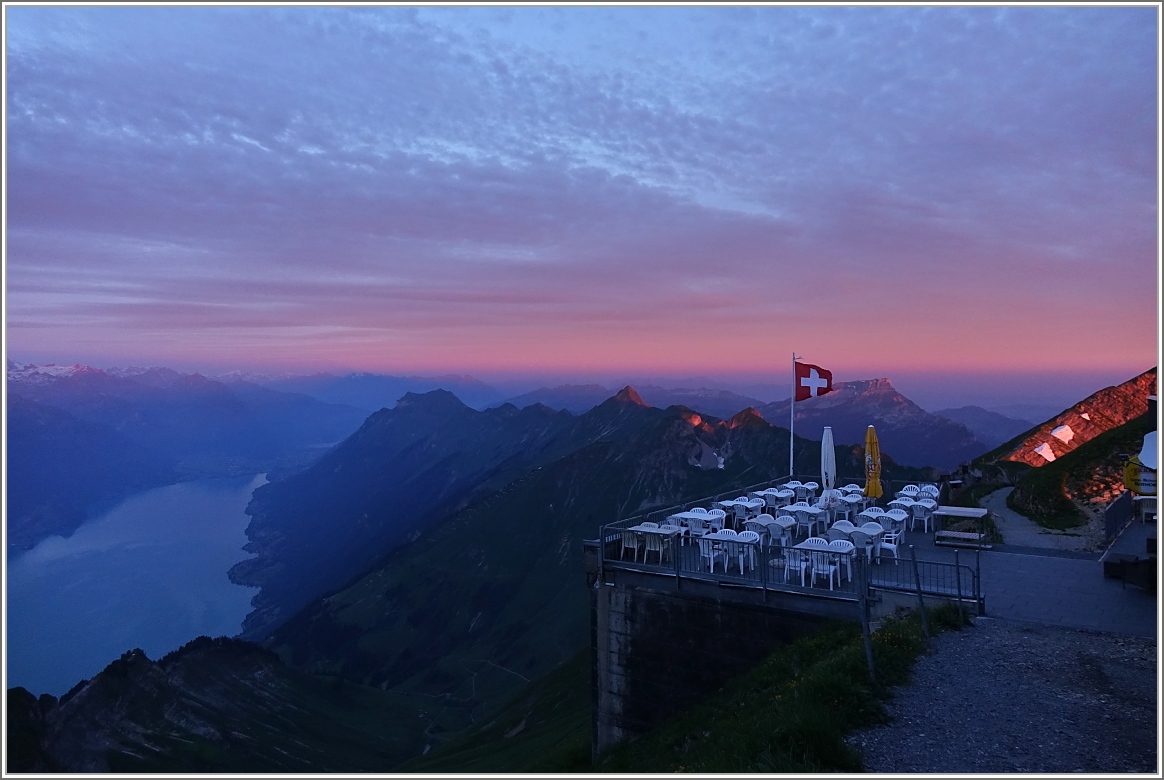 Morgenstimmung am 08.07.2016 auf dem Brienzer Rothorn.
