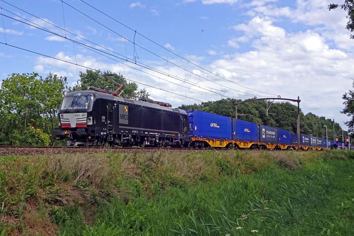 MRCE 193 627 durchfahrt mit der Katy-KLV Tilburg am 30 Juli 2019. 