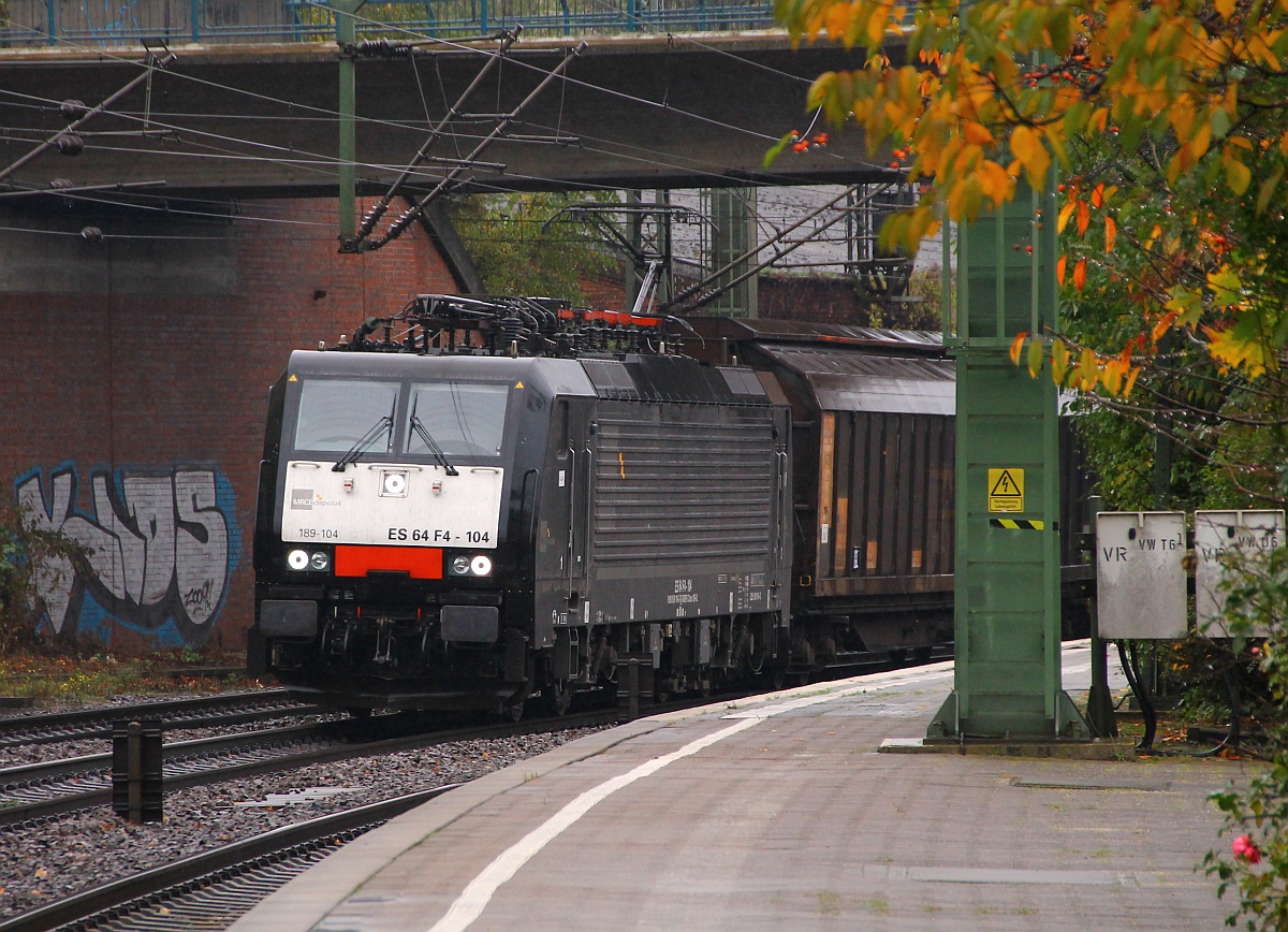 MRCE/TXL 189 104-3 beim Kurzhalt im Bhf HH-Harburg. 02.11.2013