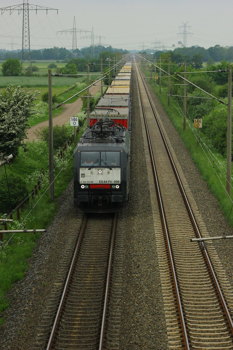 MRCE/TXL ES64F4-098/189 998 SE, Lürschau, 29.05.2016