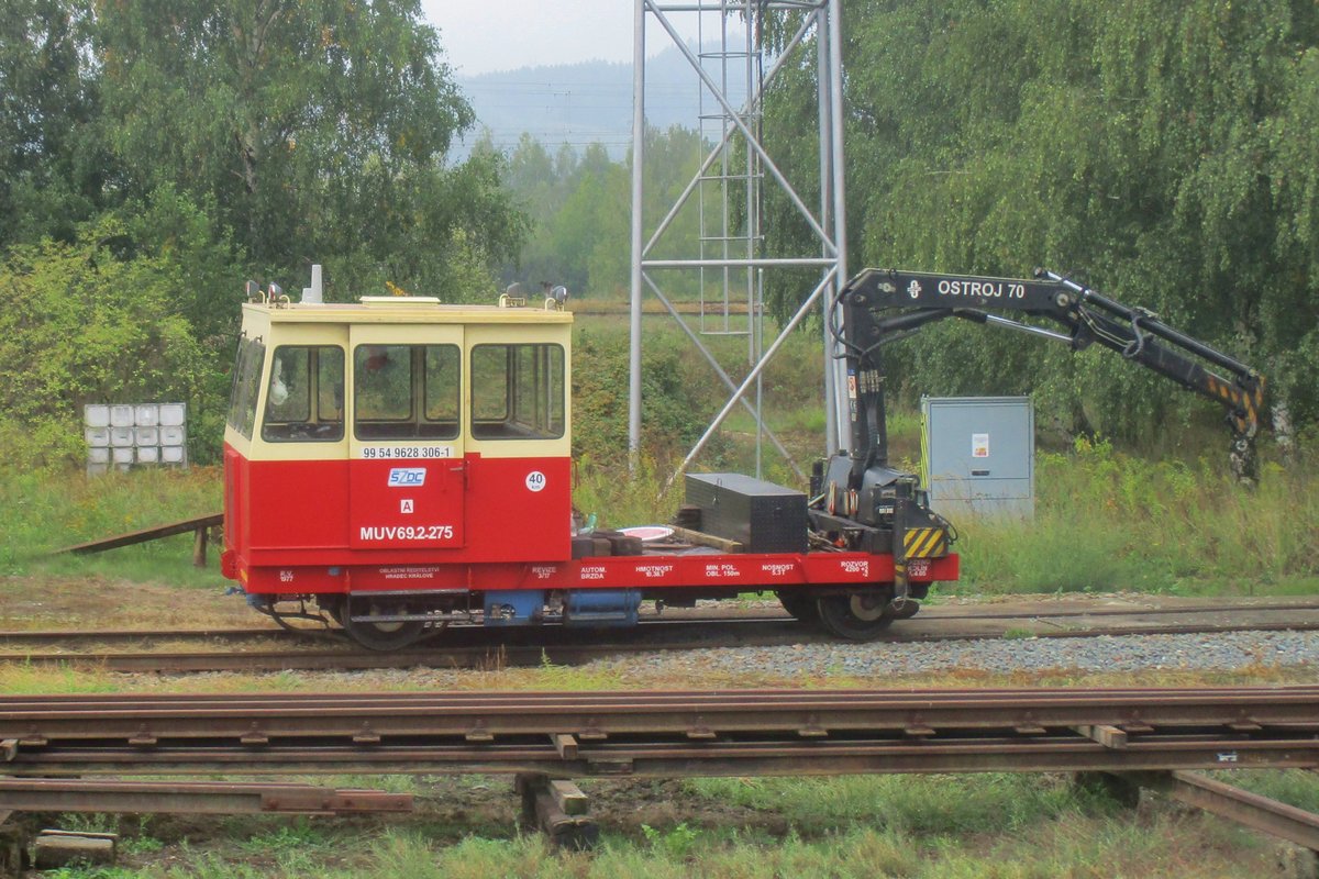 MUV 69.2.275 steht am 14 September 2018 in Ceska Trebova abgestellt.