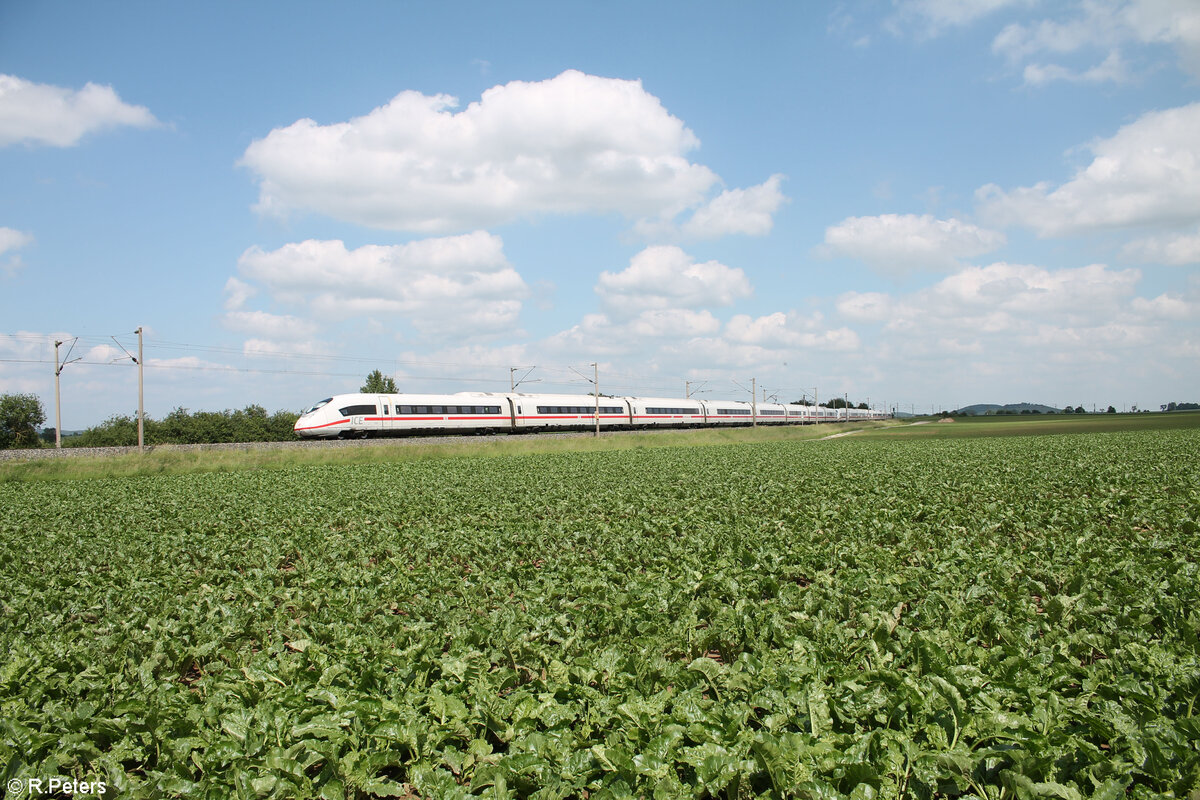 Nachschuss auf den Umleiter BR407 ICE bei Uffenheim. 04.06.24 