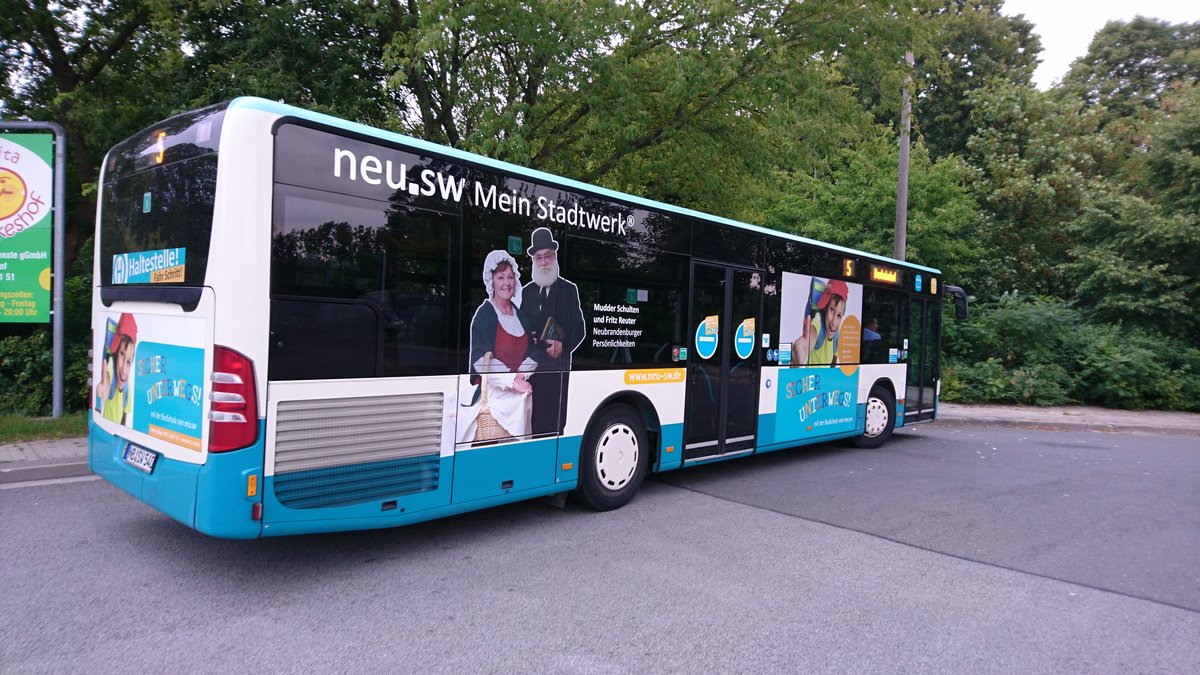 ....NB SW 540 hat auch eine kleine �nderung .......und zwar Mudder Schulten und Fritz Reuter zwei Pers�nlichkeiten die zur Stadt geh�ren  