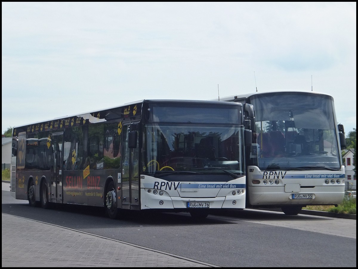 Neoplan Centroliner Evolution der RPNV und Neoplan Euroliner der RPNV in Sassnitz.