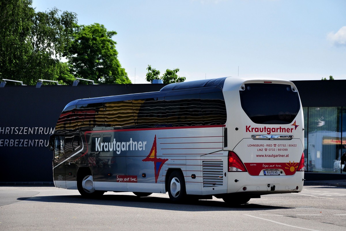 NEOPLAN CITYLINER von KRAUTGARTNER / sterreich am 23.6.2013 in Krems an der Donau.