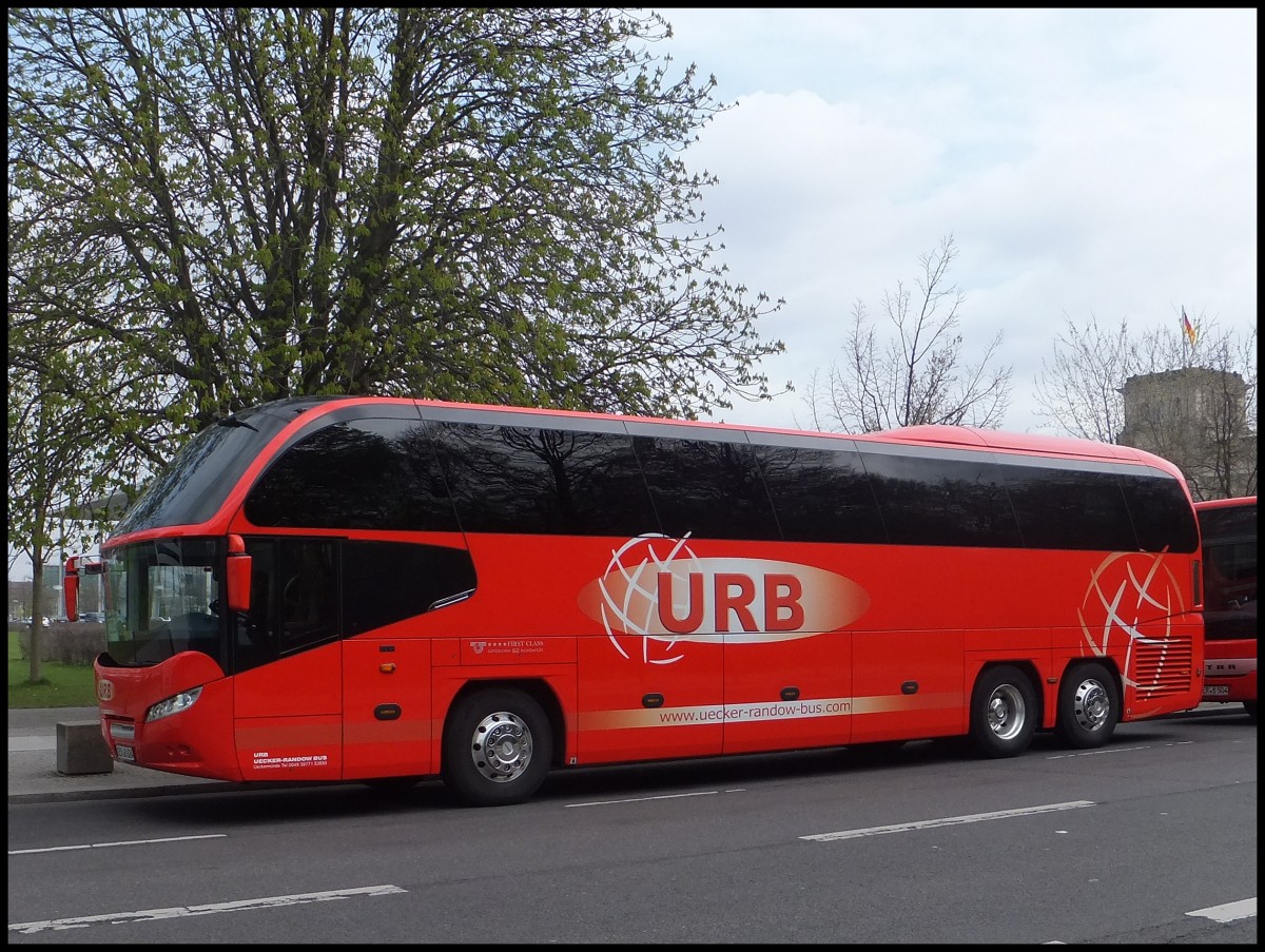 Neoplan Cityliner von URB aus Deutschland in Berlin.