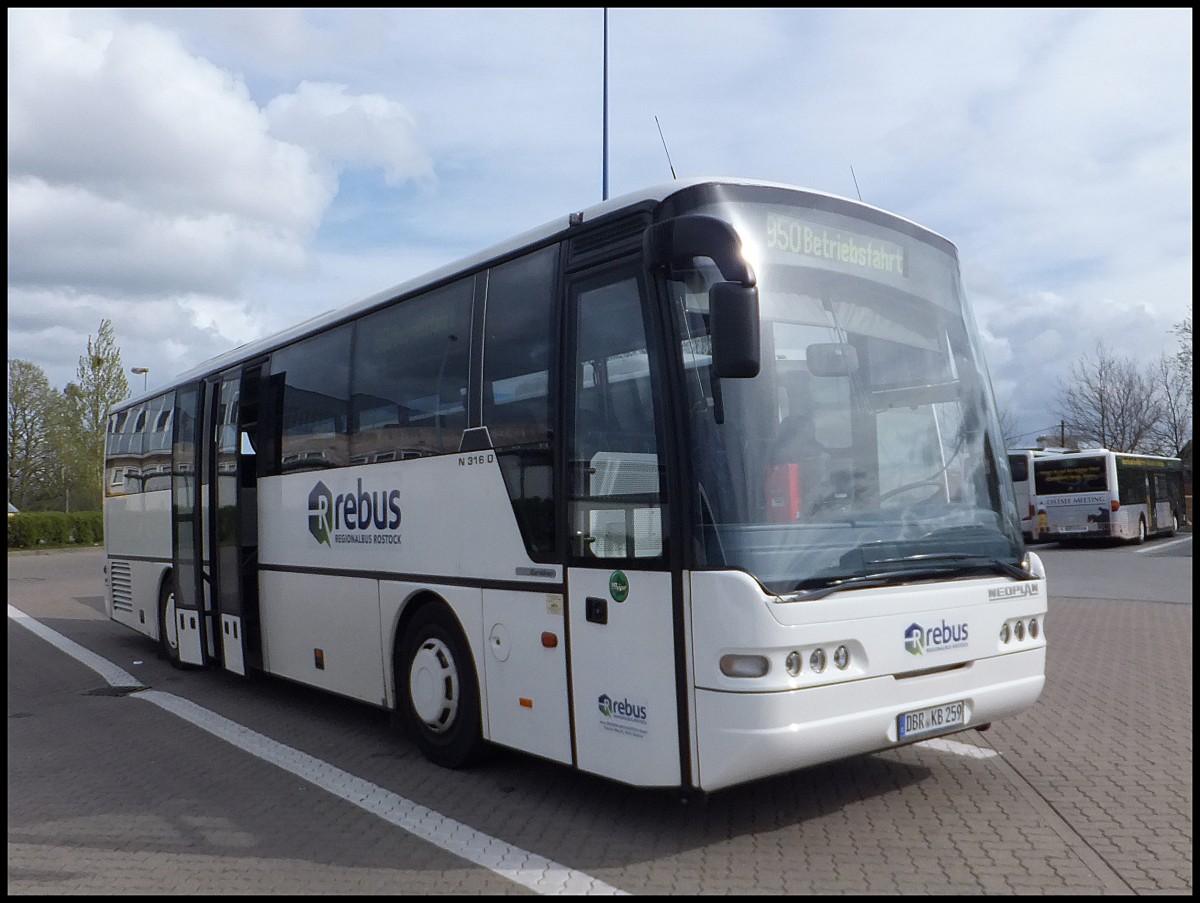 Neoplan Euroliner von Regionalbus Rostock in Rostock.