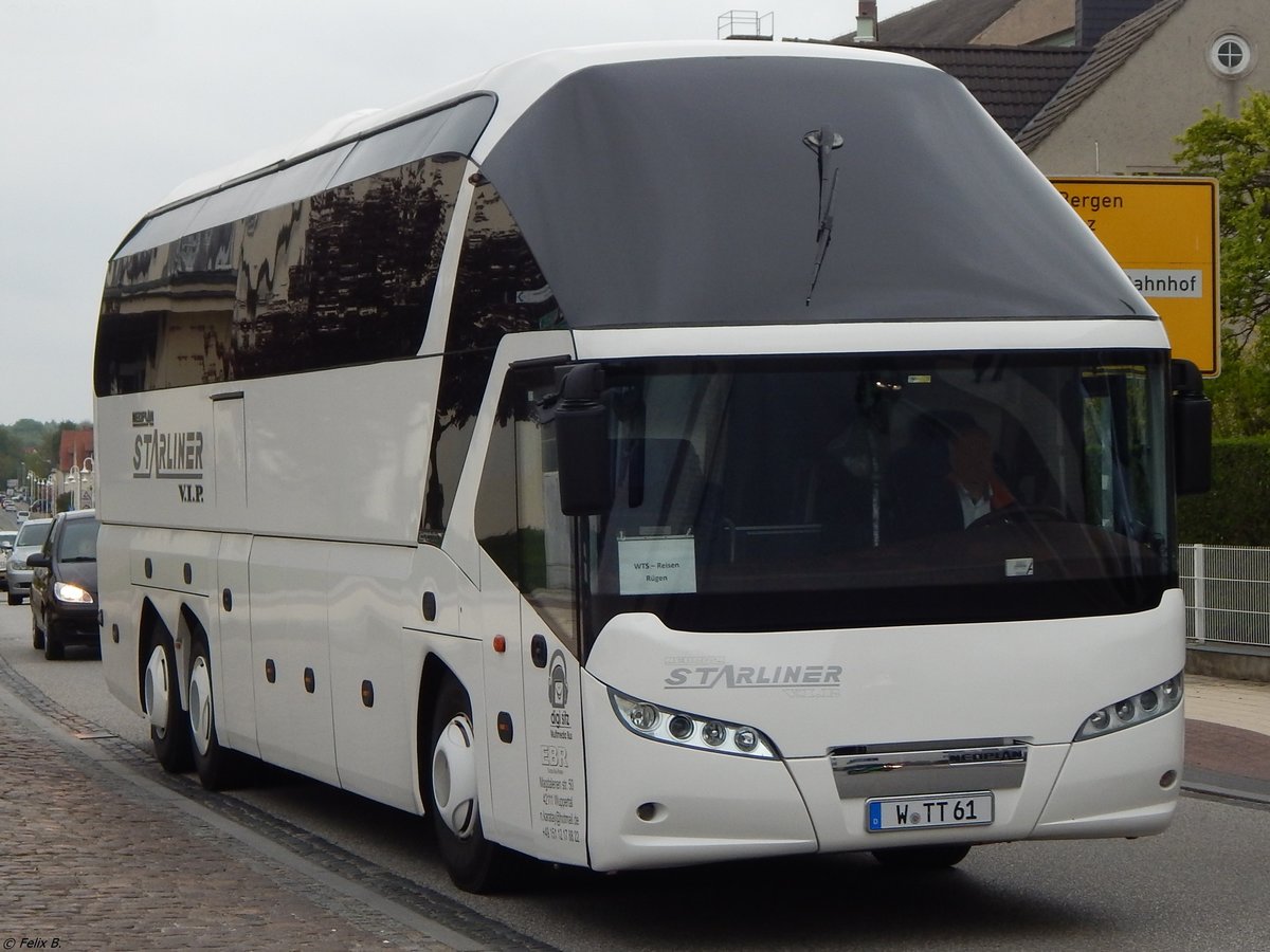 Neoplan Starliner von Nihat Karatay Kfz.-Vermietung aus Deutschland in Sassnitz.