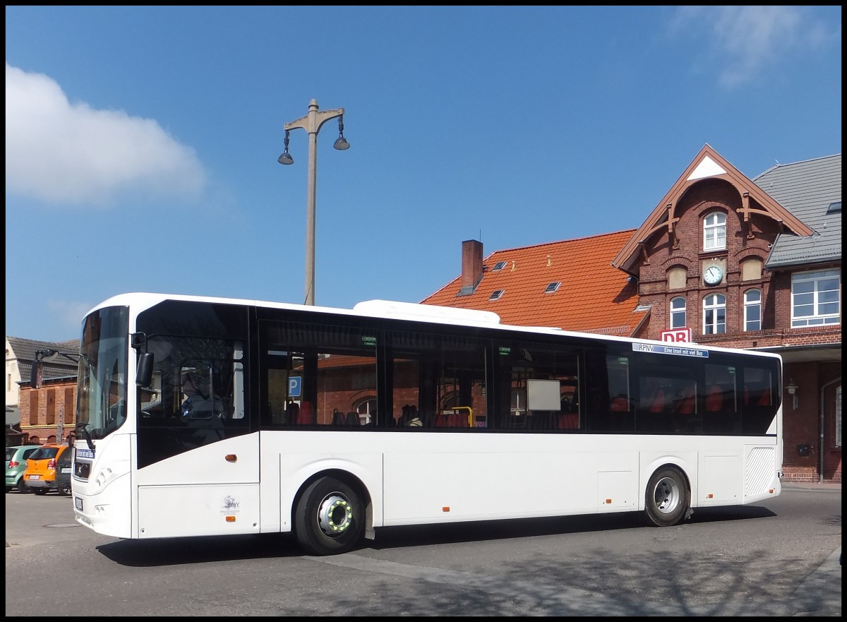 NEUER Volvo 8900 der RPNV in Sassnitz.