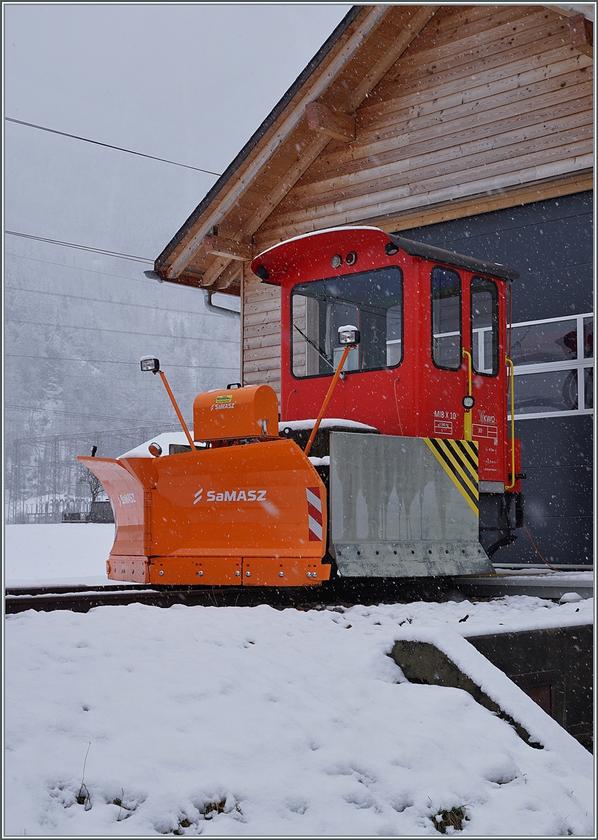 Noch liegt zu wenig Schnee, als dass die MIB X 10 zum Einsatz gelangen müsste. 

Innertkichen, den 16. März 2021