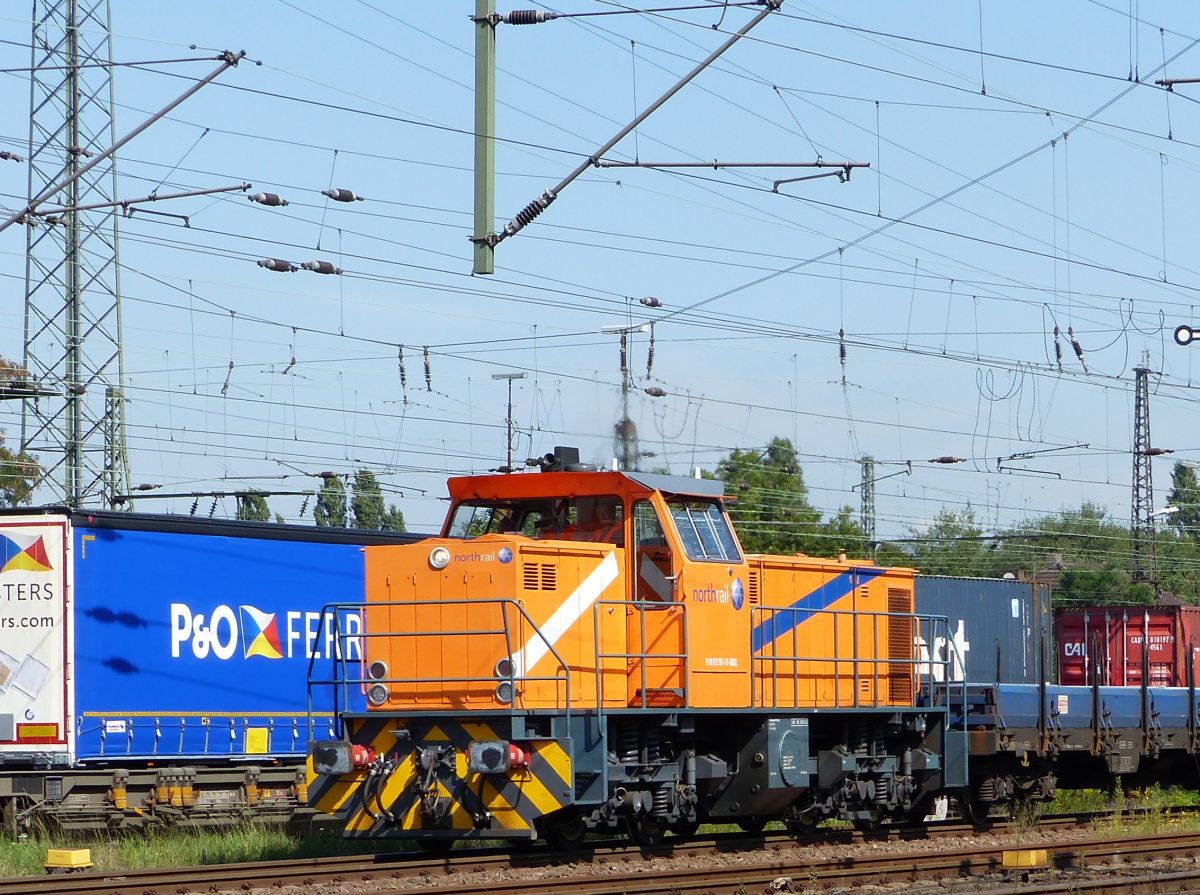 North Rail MAK G1206 Diesellok Gterbahnhof Oberhausen West 11-09-2015.

North Rail MAK G1206 dieselloc goederenstation Oberhausen West 11-09-2015.