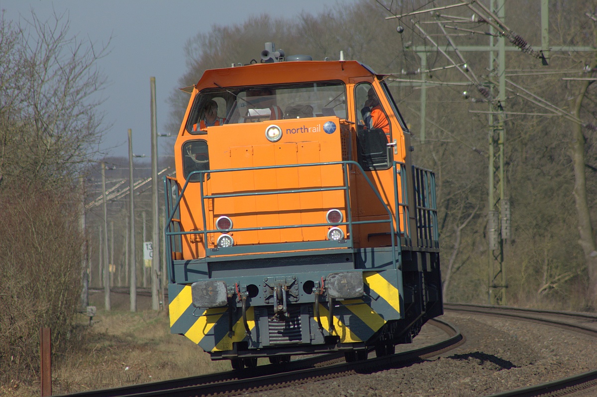 Northrail 0272 005(ex AKN 2.024) als  Fahrschule  unterwegs Richtung Rendsburg. Schleswig 28.03.2017