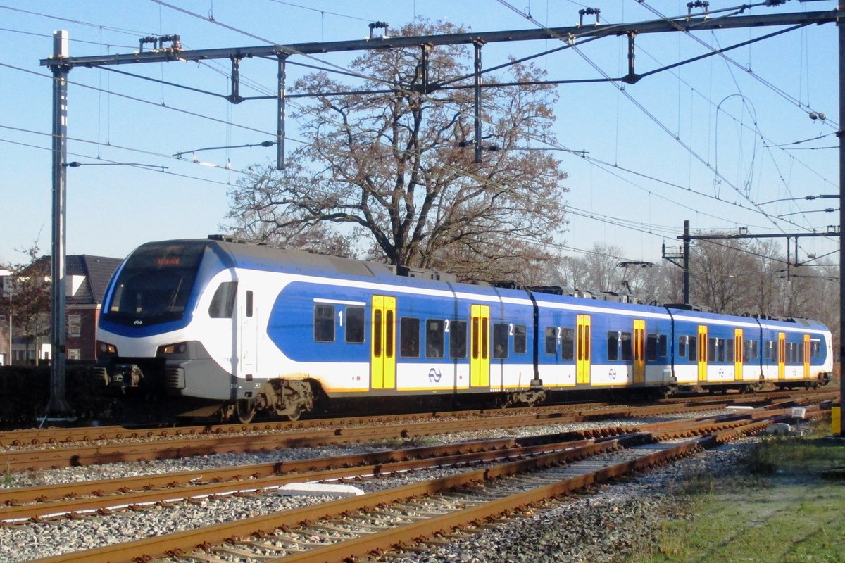 NS 2510 treft am 21 Jänner 2019 in Oss ein.
