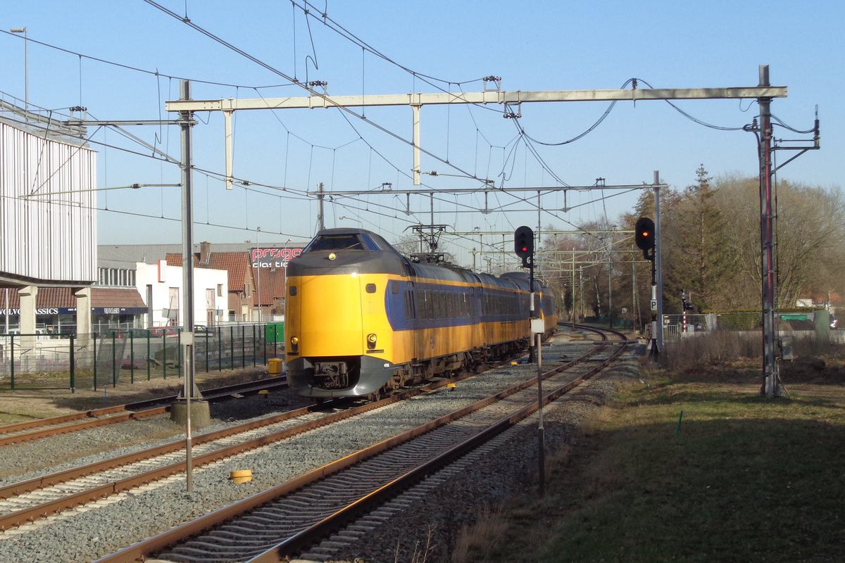 NS 4096 durcheilt am 24 Februar 2019 Barneveld-Noord.