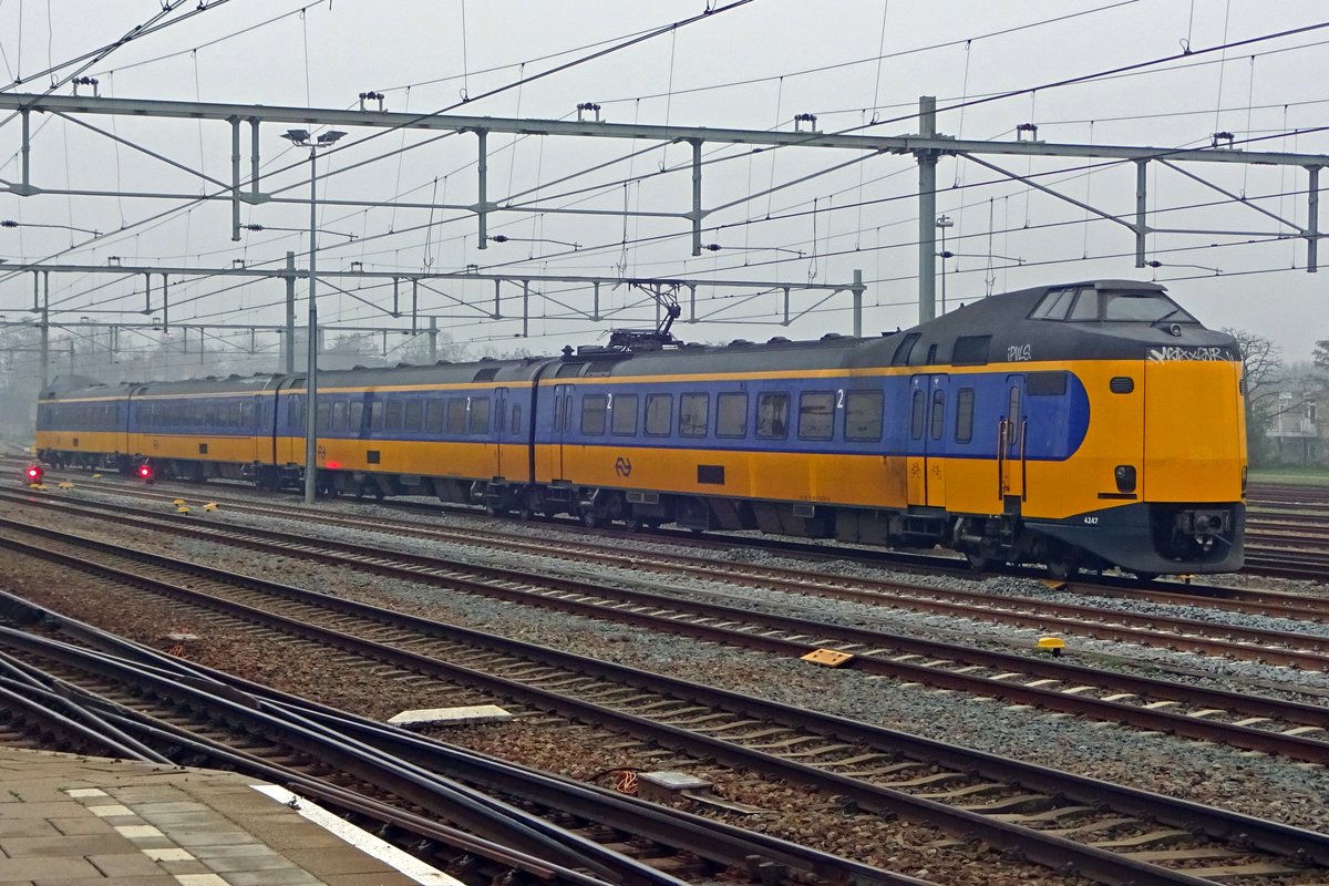 NS 4247 hat am 5 Dezember 2019 Pause in Nijmegen.