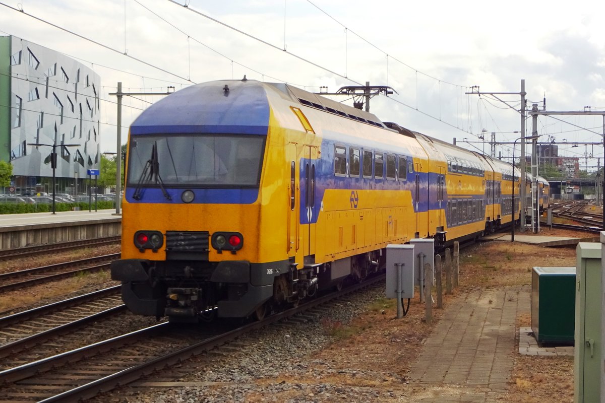 NS 7616 verlässt Nijmegen am 10 Mai 2019.